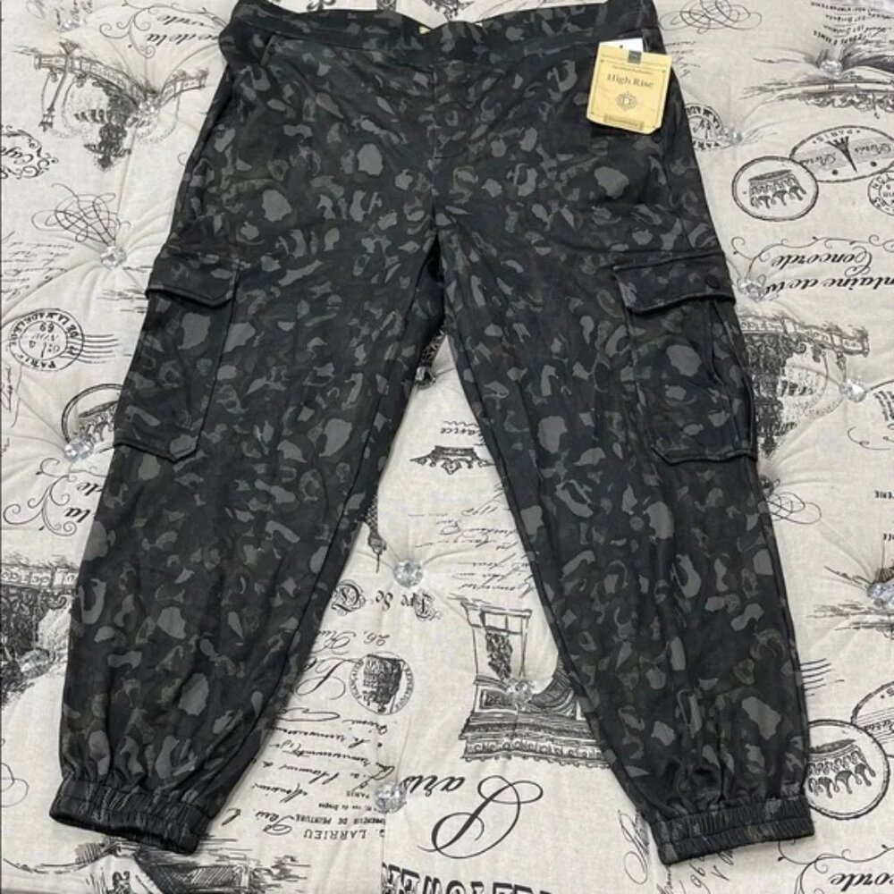 Democracy Camouflage Joggers